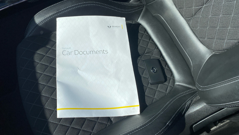 Renault Kadjar 1.3 TCE Iconic 5dr EDC Petrol Hatchback